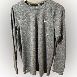 NWT Nike Swim UPF 40+ Swoosh Men's Blue Long Sleeve Tee Size Large